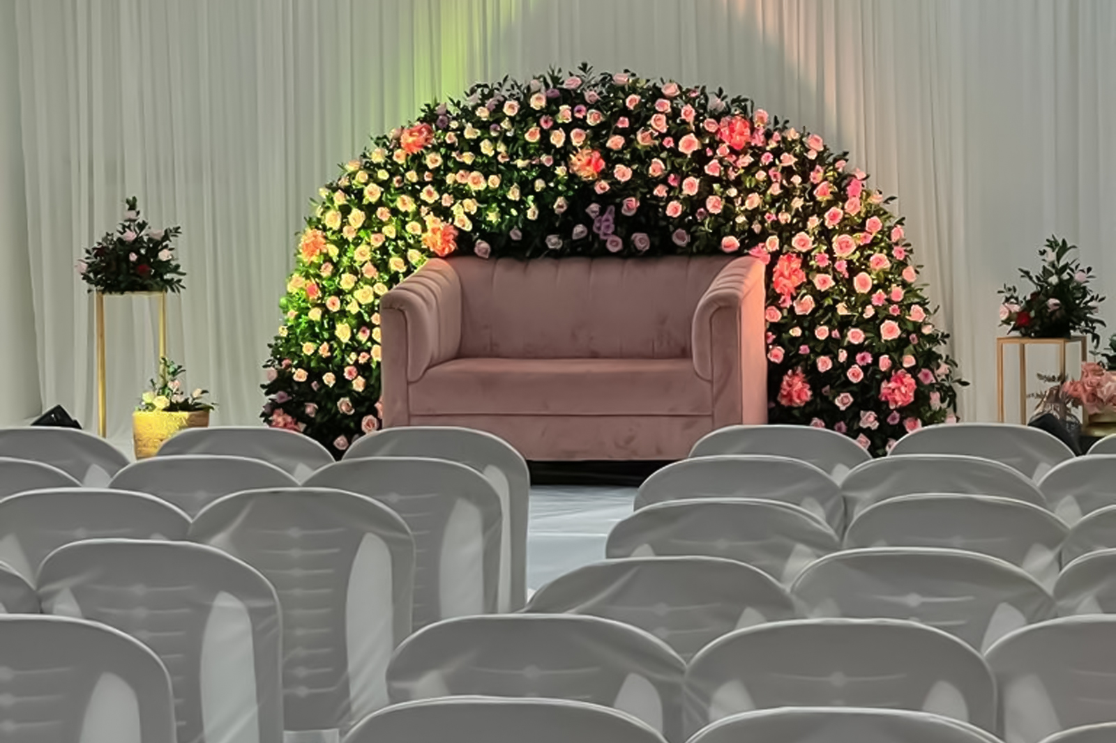 Riftha La Banquet+Mini Banquet Hall